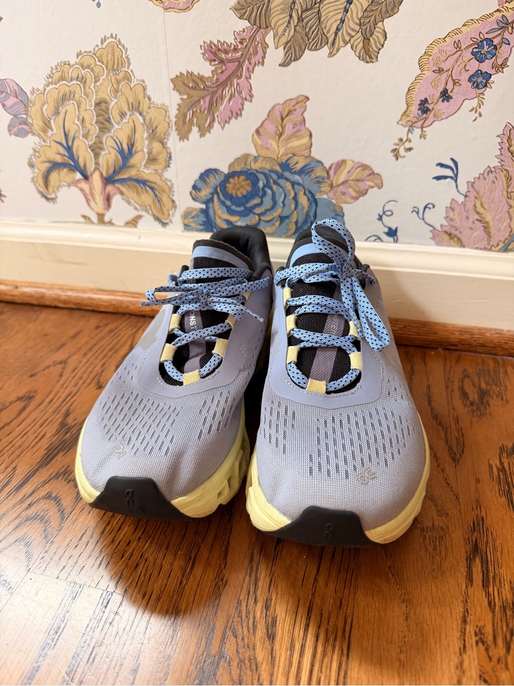 On Running Women's Cloudmonster Athletic Shoes - Light Blue & Yellow